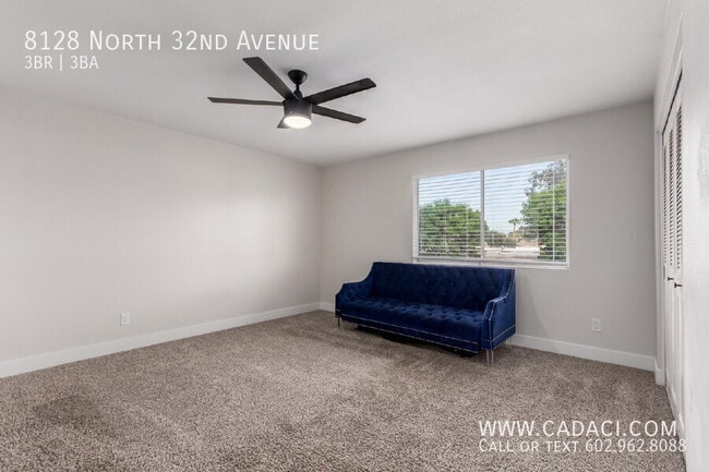 Building Photo - 8128 N 32nd Ave