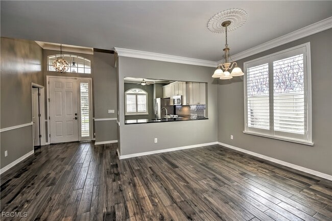 Building Photo - 7715 Cameron Cir