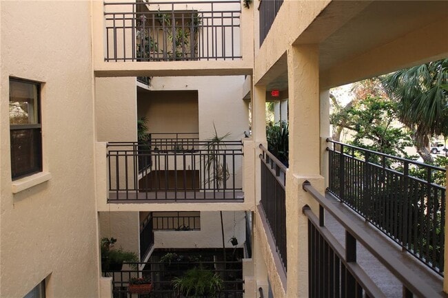 Building Photo - 6470 Mourning Dove Dr