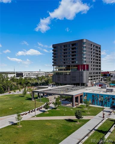 Building Photo - 3520 Chestnut Pl