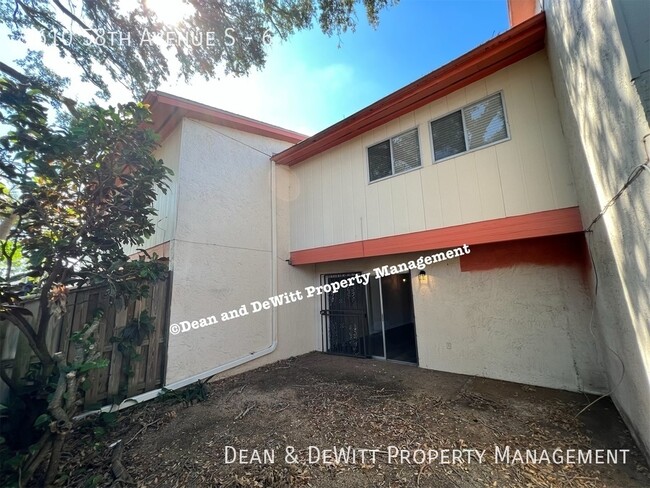 Building Photo - 1610 58th Ave S