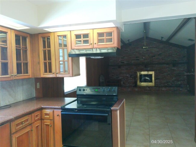 Building Photo - 209 Pinehurst Dr