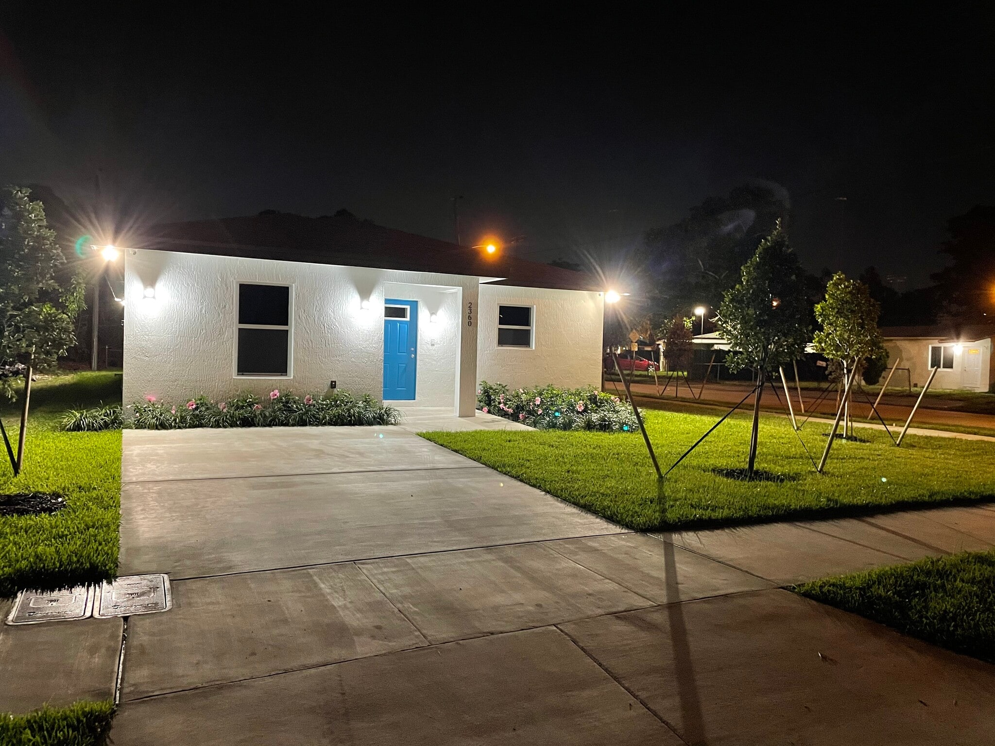 Building Photo - 2360 NW 14th St