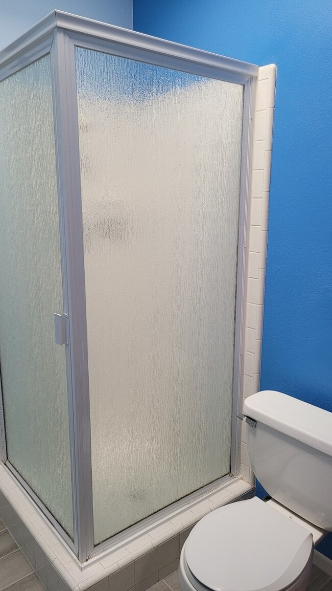 Building Photo - Freshly painted 3/2 house for rent near Cactus and SR51-MM