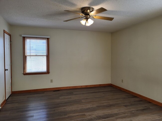 Building Photo - 3 bedroom home in Lincolnton