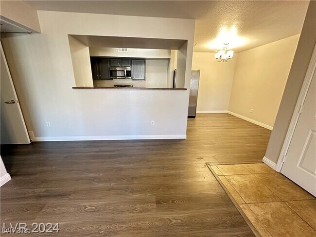 Building Photo - 6650 W Warm Springs Rd