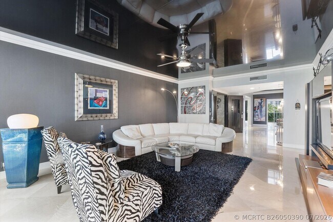 Building Photo - 3100 N Ocean Blvd