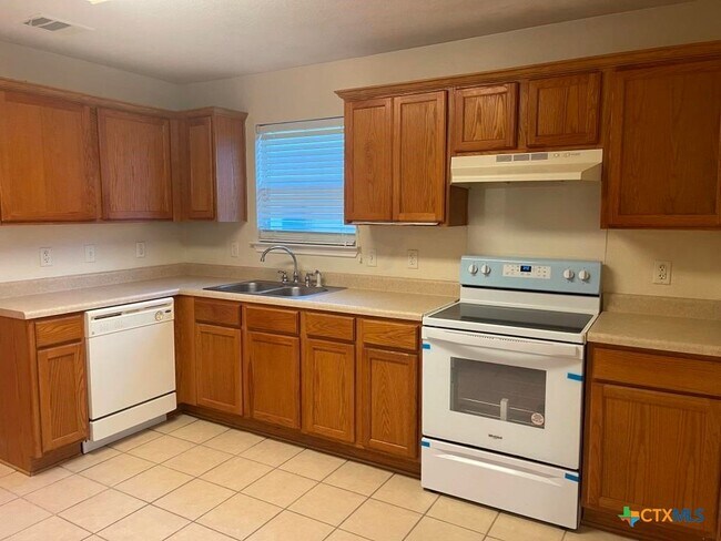 Building Photo - 4908 Donegal Bay Ct