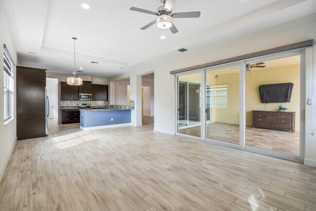Building Photo - 15964 Whippoorwill Cir
