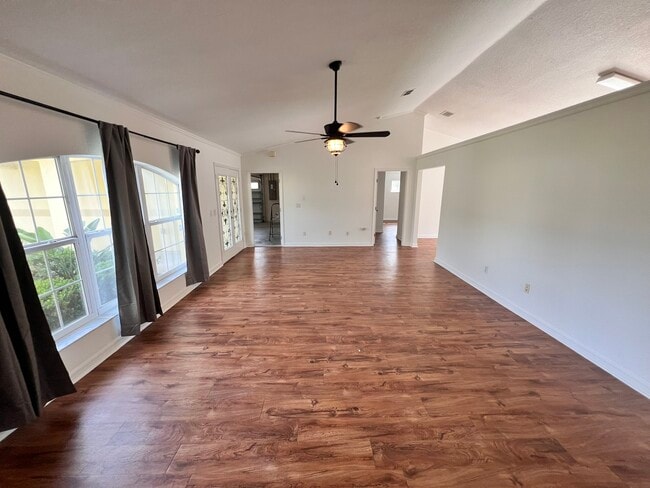 Building Photo - 10900 SW 45th Terrace