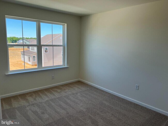 Building Photo - 756 Rosler Wy
