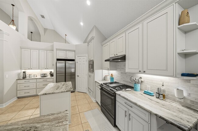 Building Photo - 29518 Timber Trail St