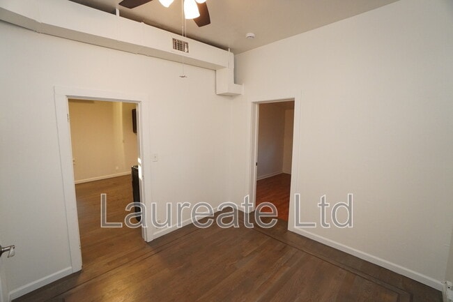 Building Photo - 2417 E 47th Ave