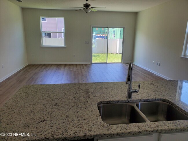 Building Photo - 26 Great Star Ct