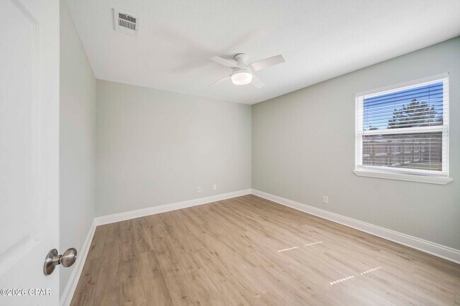 Building Photo - 234 Marlin Cir