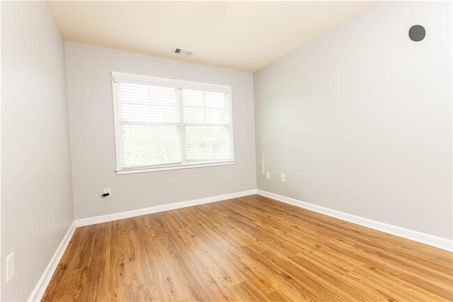 Building Photo - 1705 Barfield Run NW