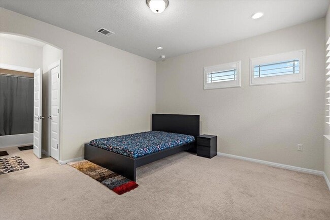 Building Photo - 9033 Rattlesnake Trail