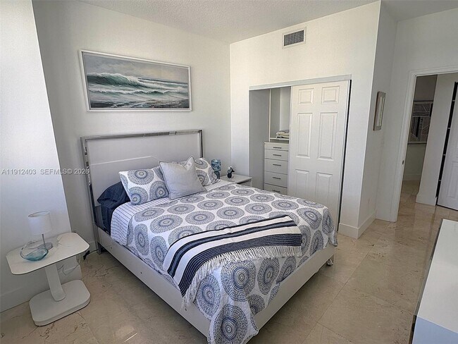 Building Photo - 2080 S Ocean Dr