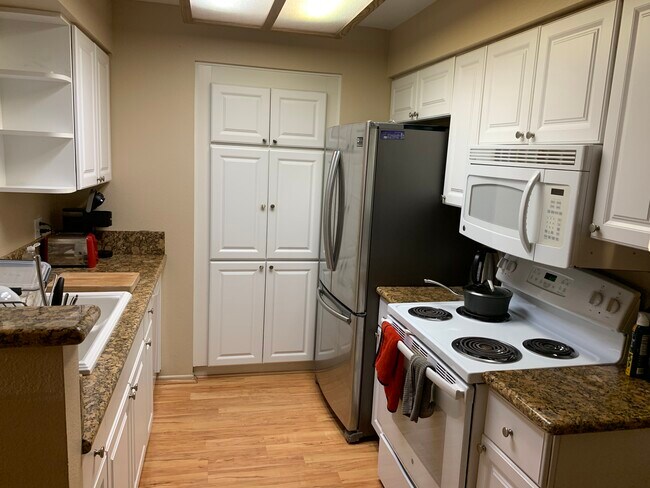 Kitchen - 3500 S Greenville St