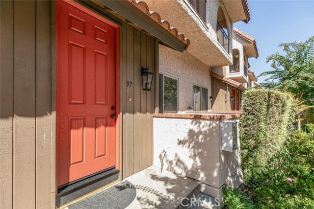 Building Photo - 1711 Grismer Ave
