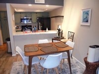 Building Photo - Great Rental