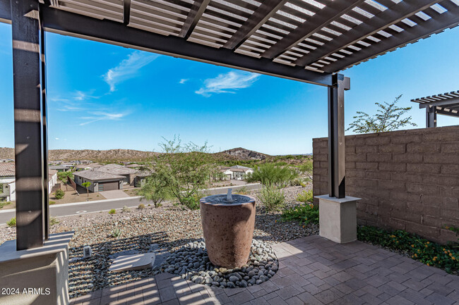 Building Photo - 4122 Desert Moon Dr