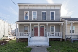 Building Photo - 1311 W Leigh St. Duplex