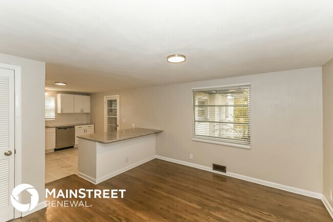 Building Photo - 7515 Eaton Ave