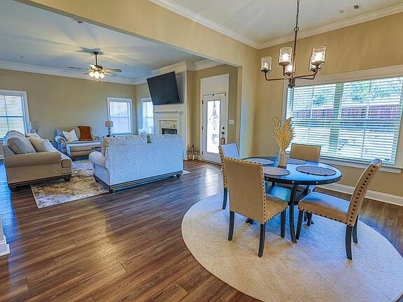 Building Photo - 313 Currituck Dr