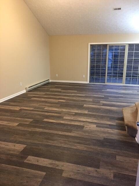 Building Photo - 110 Falling Water Cir