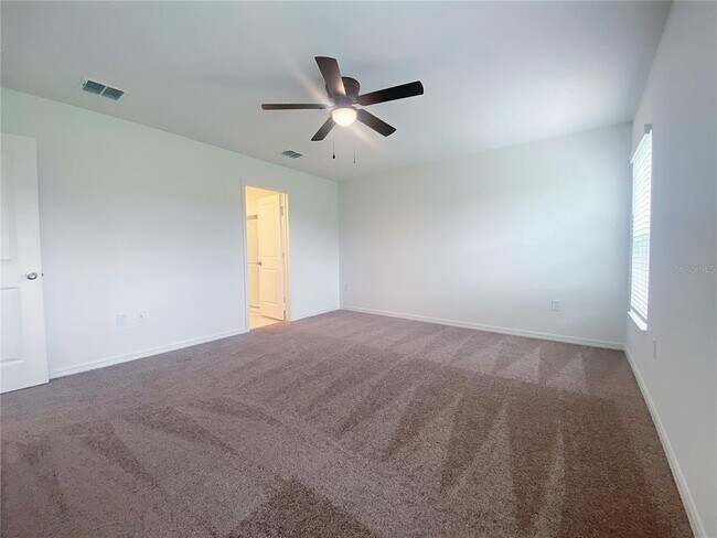 Building Photo - 1580 Kayla Cir