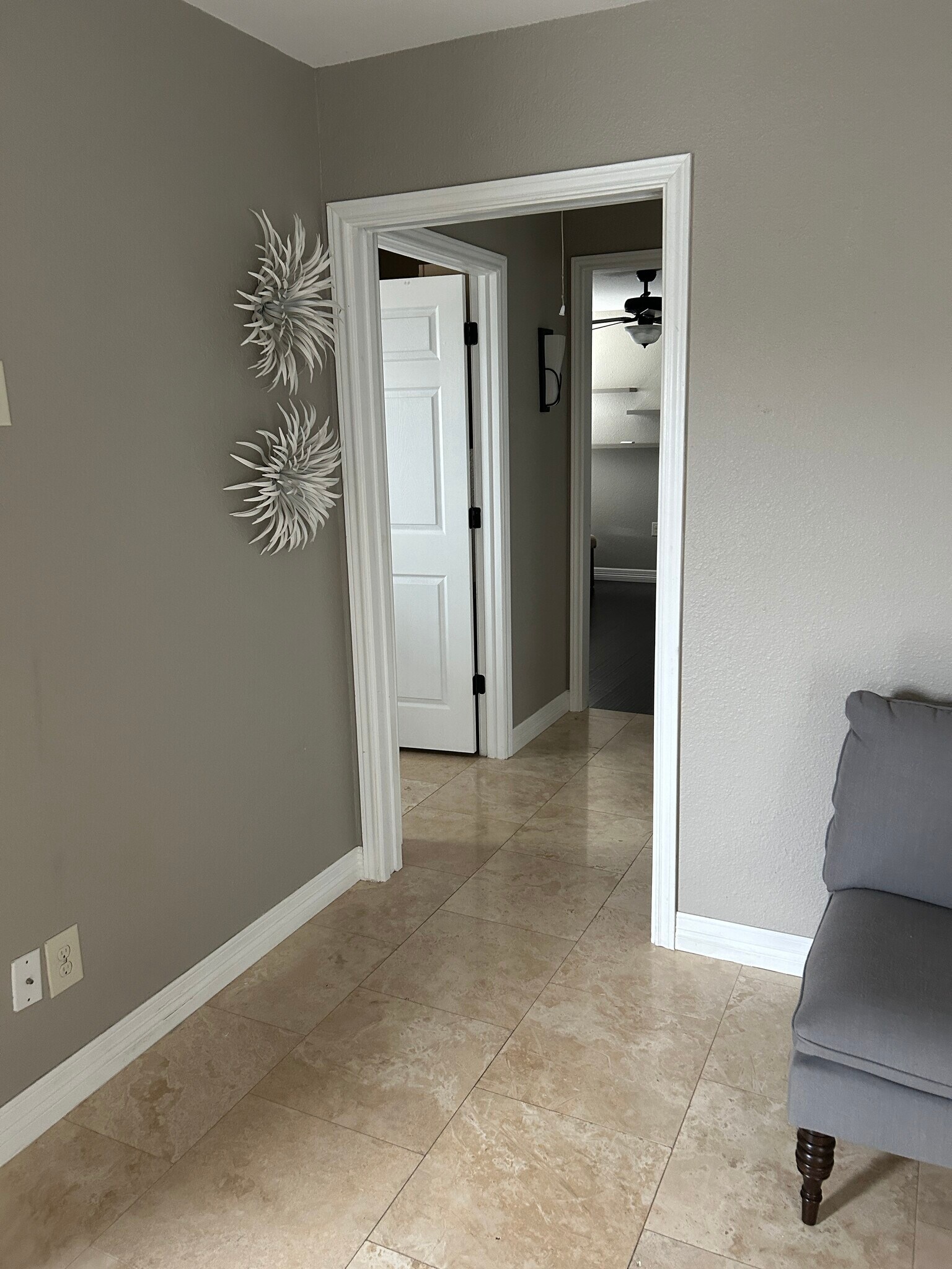 Building Photo - 6108 Cloudy Ridge St