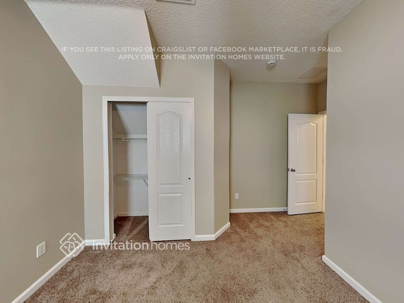 Building Photo - 137 Tollerton Avenue