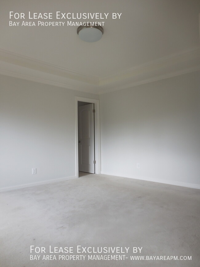 Building Photo - 384 Gunter Ln