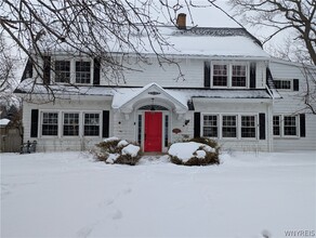 Building Photo - 5722 Buffalo Ave