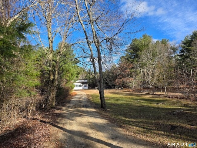 Building Photo - 61 N Shore Rd