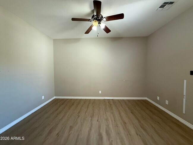 Building Photo - 4045 S Camellia Dr