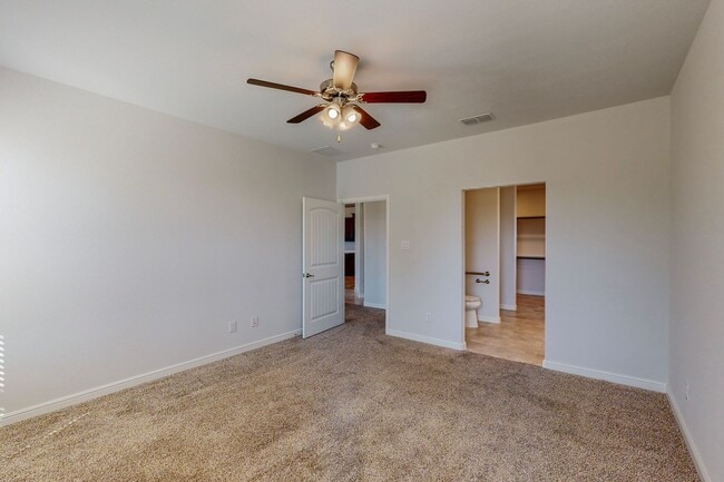 Building Photo - Well Appointed Four Bedroom in Desirable Community of Ryan Meadows, Denton Texas