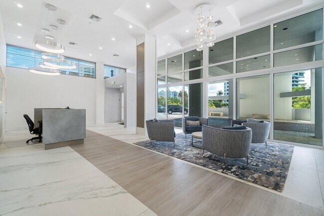 Building Photo - 3407 S Ocean Blvd
