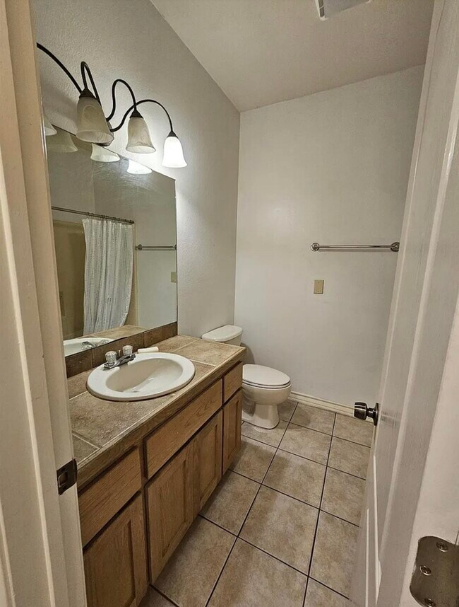 Building Photo - 9804 Cantera Ct
