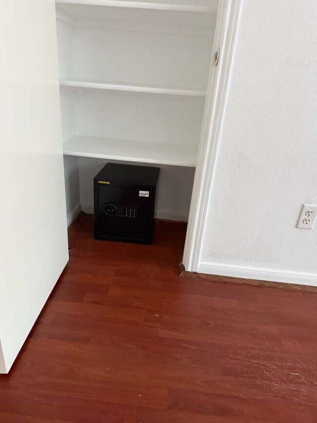 Building Photo - 15502 Lost Maples Dr