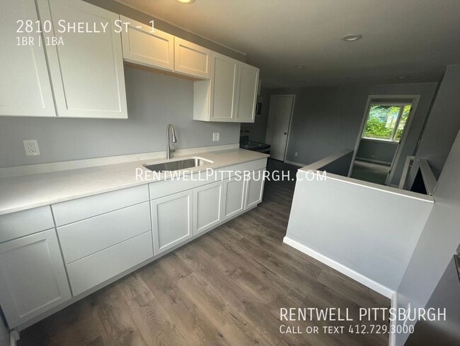 Primary Photo - 2810 Shelly St