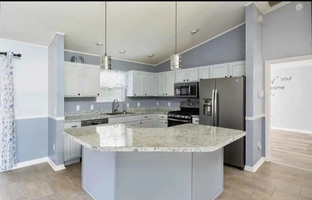 Building Photo - 104 Cherry Blossom Ln