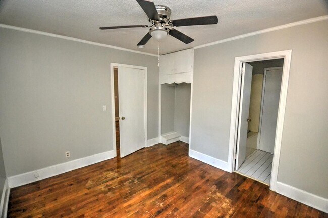 Building Photo - 3835 Capers Ave