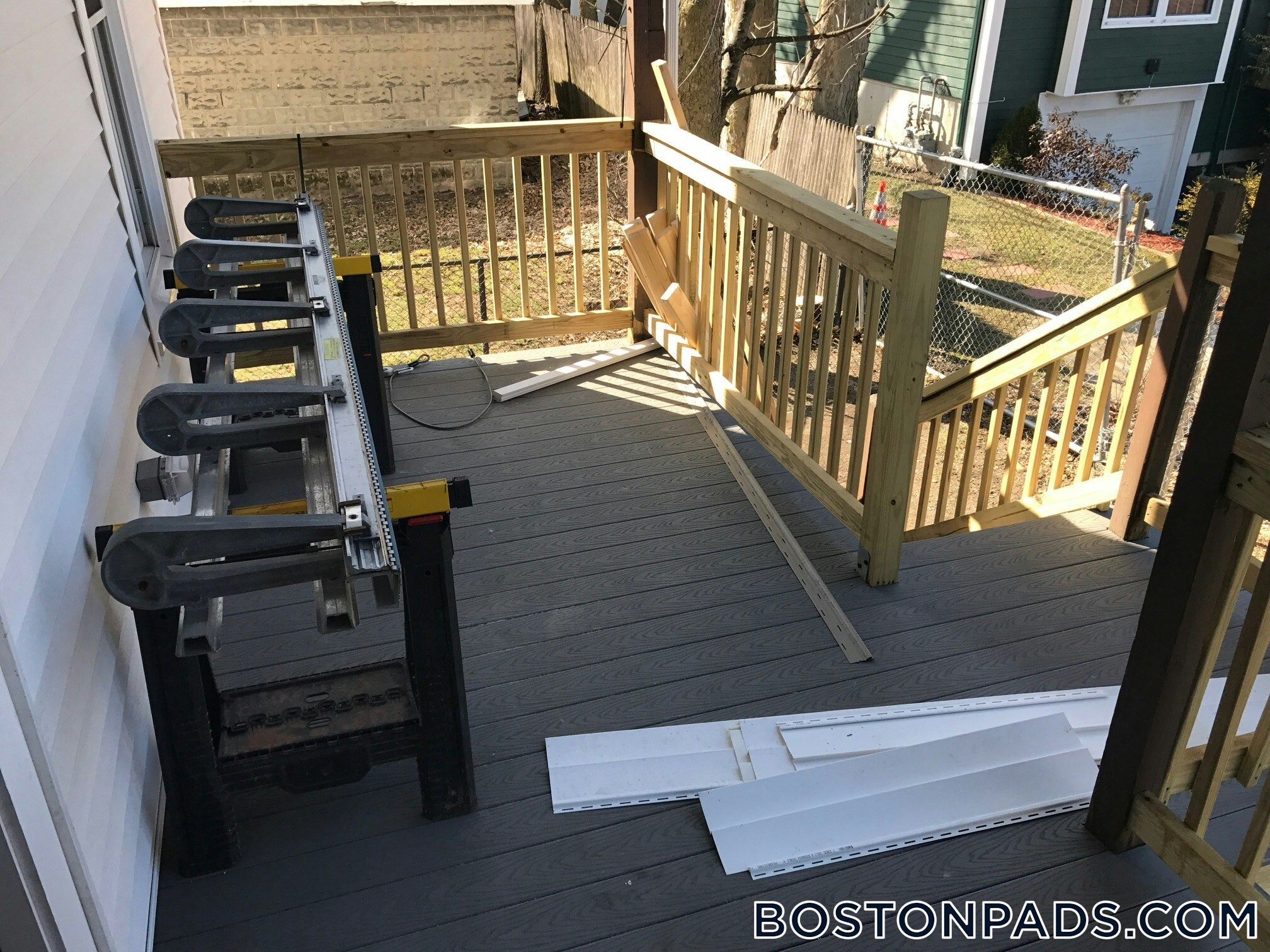 Building Photo - 19 Perrin St