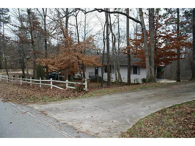 Building Photo - 3211 Country Ln