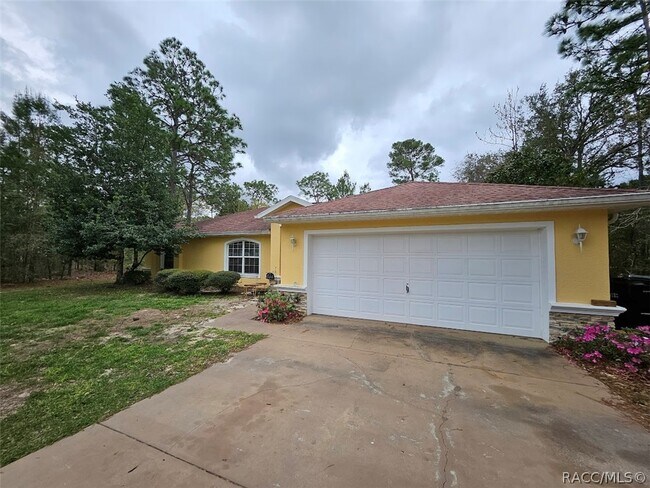 Building Photo - 844 W Wycliffe Ln