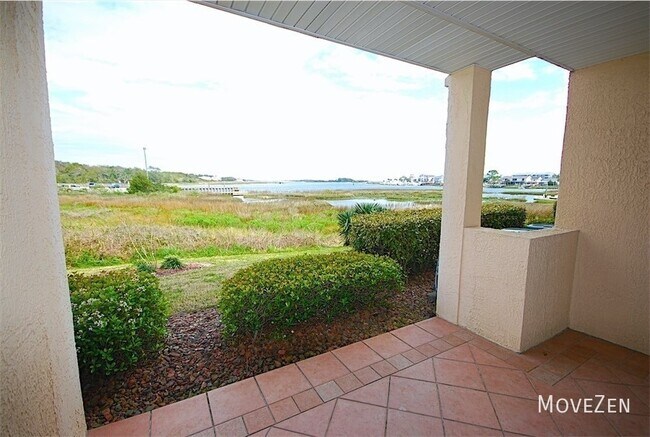 Building Photo - 111 Spencer Farlow Dr-