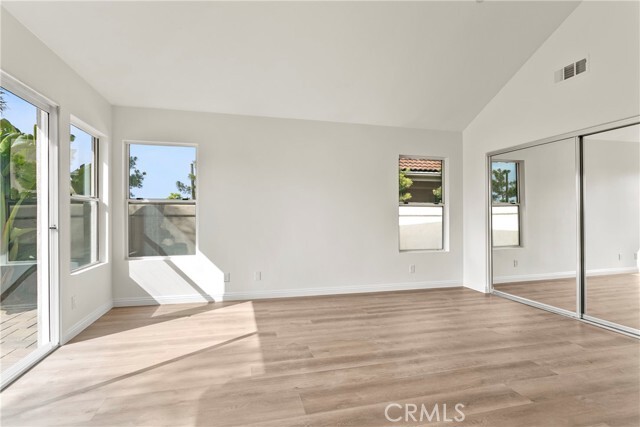 Building Photo - 27519 Via Montoya Via