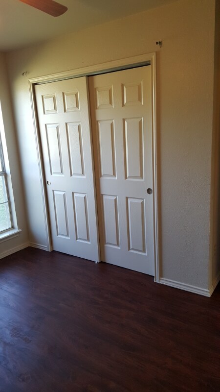 Building Photo - 119 Eaglerock Dr